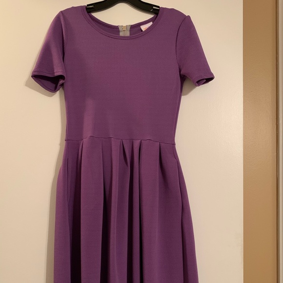 LuLaRoe Dresses & Skirts - Small Purple Lularoe Amelia